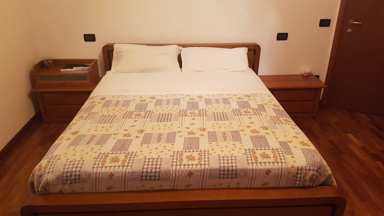 Recanati Family Bagian luar foto